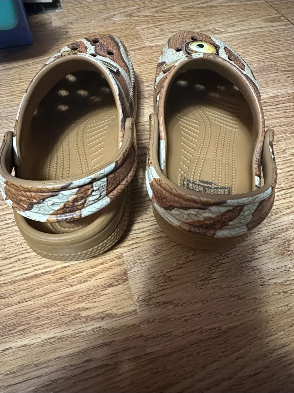 Crocs kids Jurassic World size J1